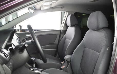 Hyundai Solaris II рестайлинг, 2011 год, 920 000 рублей, 8 фотография