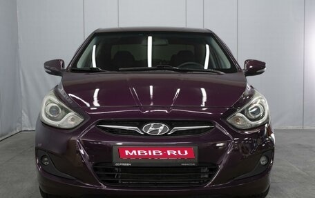 Hyundai Solaris II рестайлинг, 2011 год, 920 000 рублей, 3 фотография