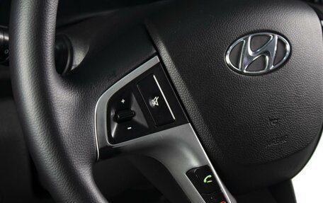 Hyundai Solaris II рестайлинг, 2011 год, 920 000 рублей, 12 фотография