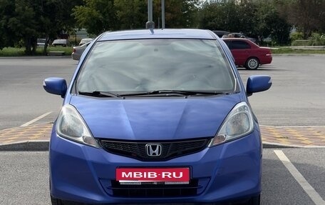 Honda Jazz II рестайлинг, 2011 год, 840 000 рублей, 1 фотография