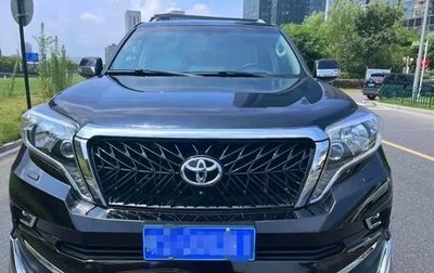 Toyota Land Cruiser Prado 150 рестайлинг 2, 2015 год, 3 350 000 рублей, 1 фотография