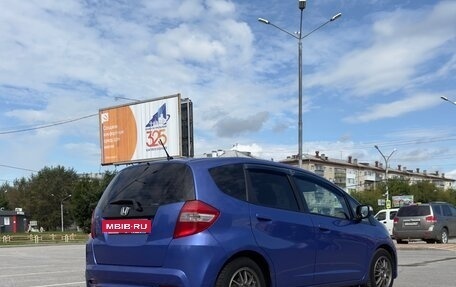 Honda Jazz II рестайлинг, 2011 год, 840 000 рублей, 5 фотография