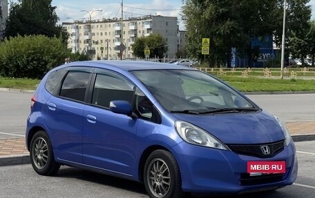 Honda Jazz II рестайлинг, 2011 год, 840 000 рублей, 2 фотография