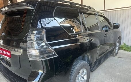 Toyota Land Cruiser Prado 150 рестайлинг 2, 2014 год, 3 450 000 рублей, 13 фотография