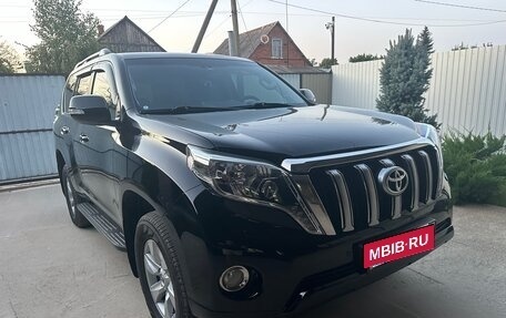 Toyota Land Cruiser Prado 150 рестайлинг 2, 2014 год, 3 450 000 рублей, 14 фотография
