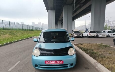 Toyota Sienta I, 2004 год, 420 000 рублей, 2 фотография