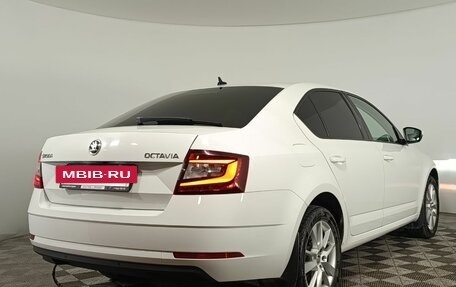 Skoda Octavia, 2019 год, 1 840 000 рублей, 7 фотография
