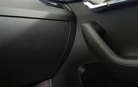 Skoda Octavia, 2019 год, 1 840 000 рублей, 15 фотография