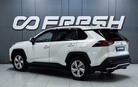 Toyota RAV4, 2021 год, 3 699 000 рублей, 2 фотография