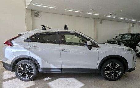 Mitsubishi Eclipse Cross, 2022 год, 2 000 000 рублей, 4 фотография