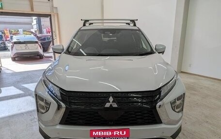 Mitsubishi Eclipse Cross, 2022 год, 2 000 000 рублей, 2 фотография