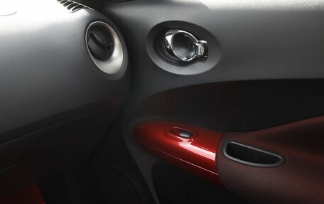 Nissan Juke II, 2011 год, 1 050 000 рублей, 19 фотография