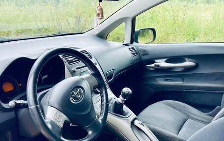 Toyota Auris II, 2009 год, 500 000 рублей, 3 фотография