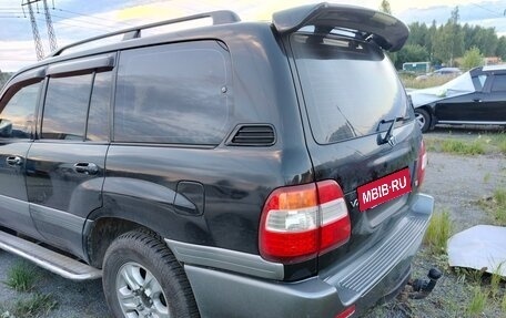 Toyota Land Cruiser 100 рестайлинг 2, 2005 год, 1 300 000 рублей, 3 фотография