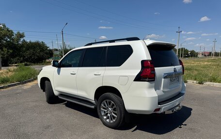 Toyota Land Cruiser Prado 150 рестайлинг 2, 2019 год, 7 000 000 рублей, 3 фотография