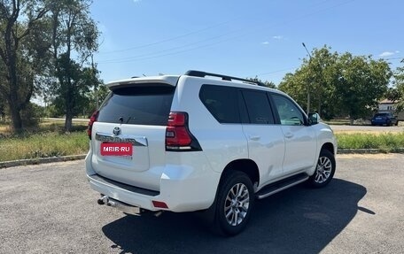 Toyota Land Cruiser Prado 150 рестайлинг 2, 2019 год, 7 000 000 рублей, 4 фотография