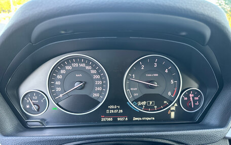 BMW 3 серия, 2016 год, 1 870 000 рублей, 12 фотография