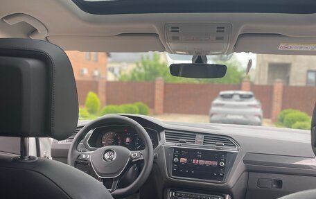 Volkswagen Tiguan II, 2017 год, 2 450 000 рублей, 9 фотография