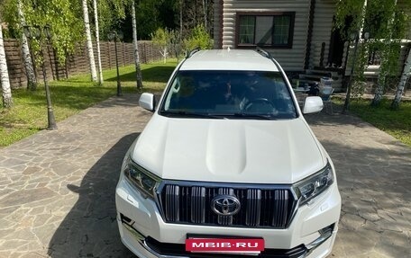 Toyota Land Cruiser Prado 150 рестайлинг 2, 2018 год, 5 900 000 рублей, 8 фотография