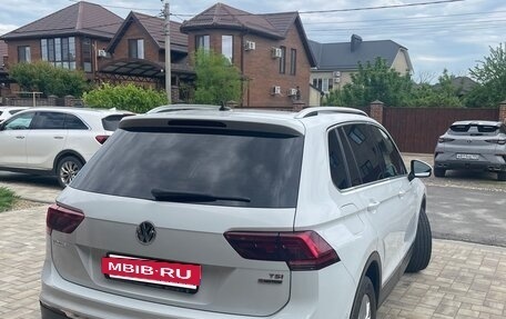 Volkswagen Tiguan II, 2017 год, 2 450 000 рублей, 17 фотография