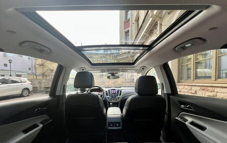 Chevrolet Equinox III, 2019 год, 2 000 000 рублей, 16 фотография