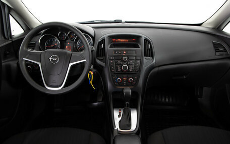 Opel Astra J, 2012 год, 999 000 рублей, 9 фотография