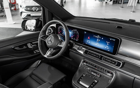 Mercedes-Benz V-Класс, 2026 год, 14 111 000 рублей, 2 фотография