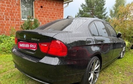 BMW 3 серия, 2011 год, 2 200 000 рублей, 7 фотография