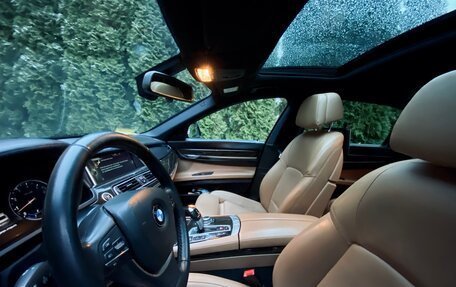 BMW 7 серия, 2013 год, 2 900 000 рублей, 8 фотография