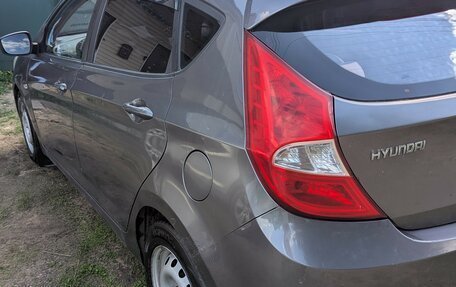 Hyundai Solaris II рестайлинг, 2011 год, 500 000 рублей, 6 фотография