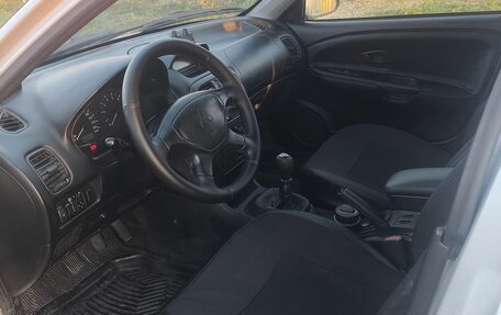 Mitsubishi Carisma I, 2002 год, 240 000 рублей, 16 фотография