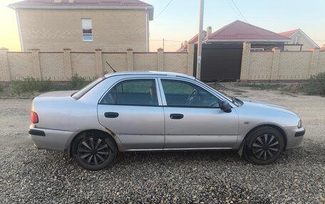 Mitsubishi Carisma I, 2002 год, 240 000 рублей, 11 фотография