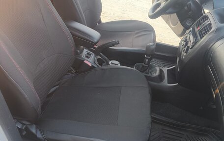 Mitsubishi Carisma I, 2002 год, 240 000 рублей, 22 фотография