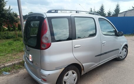 Toyota Yaris Verso, 2002 год, 195 000 рублей, 2 фотография