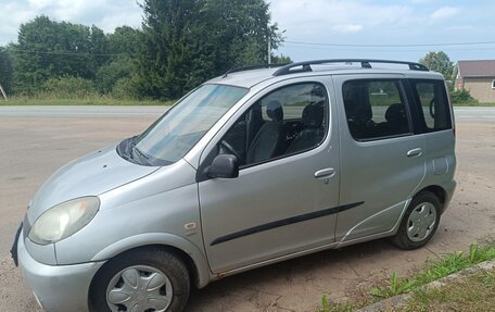 Toyota Yaris Verso, 2002 год, 195 000 рублей, 5 фотография