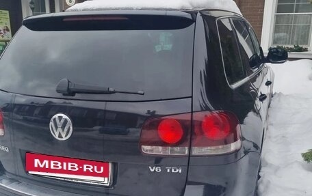 Volkswagen Touareg III, 2005 год, 416 200 рублей, 8 фотография