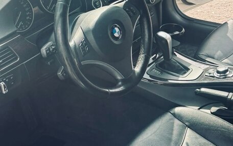 BMW 3 серия, 2011 год, 1 150 000 рублей, 14 фотография