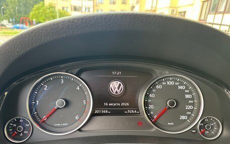 Volkswagen Touareg III, 2016 год, 3 200 000 рублей, 3 фотография