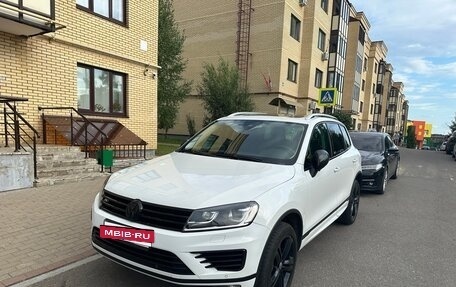 Volkswagen Touareg III, 2016 год, 3 200 000 рублей, 8 фотография