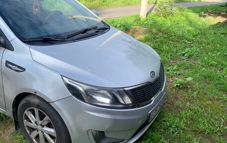 KIA Rio III рестайлинг, 2012 год, 600 000 рублей, 4 фотография