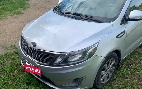 KIA Rio III рестайлинг, 2012 год, 600 000 рублей, 3 фотография