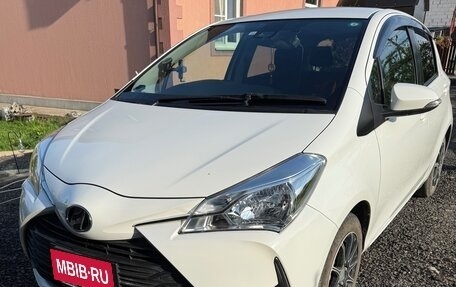 Toyota Vitz, 2018 год, 1 300 000 рублей, 21 фотография