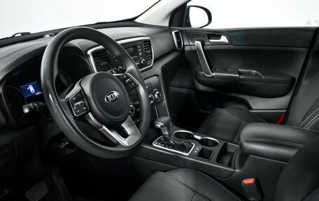 KIA Sportage IV рестайлинг, 2019 год, 1 897 900 рублей, 9 фотография