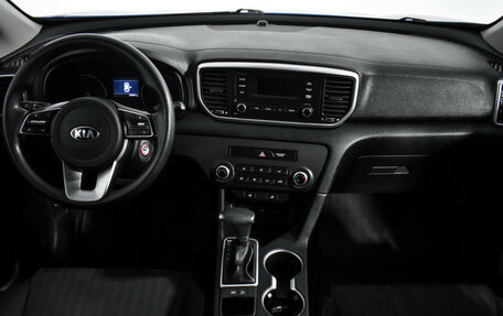 KIA Sportage IV рестайлинг, 2019 год, 1 897 900 рублей, 11 фотография