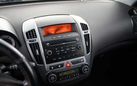 KIA cee'd I рестайлинг, 2008 год, 600 000 рублей, 13 фотография