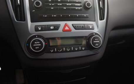 KIA cee'd I рестайлинг, 2008 год, 600 000 рублей, 14 фотография