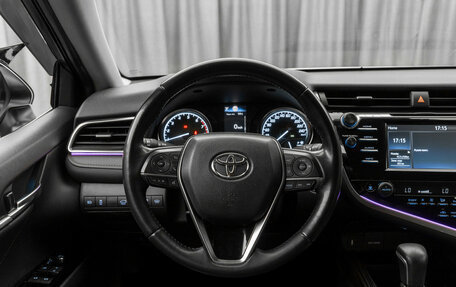 Toyota Camry, 2019 год, 3 000 000 рублей, 10 фотография