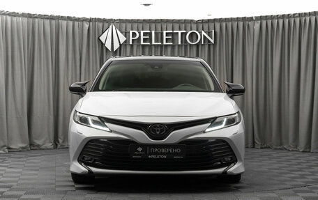 Toyota Camry, 2019 год, 3 000 000 рублей, 3 фотография