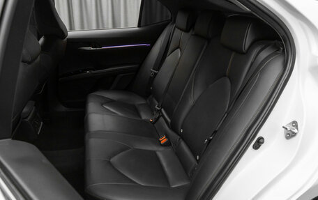 Toyota Camry, 2019 год, 3 000 000 рублей, 12 фотография