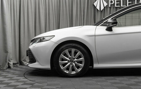 Toyota Camry, 2019 год, 3 000 000 рублей, 23 фотография